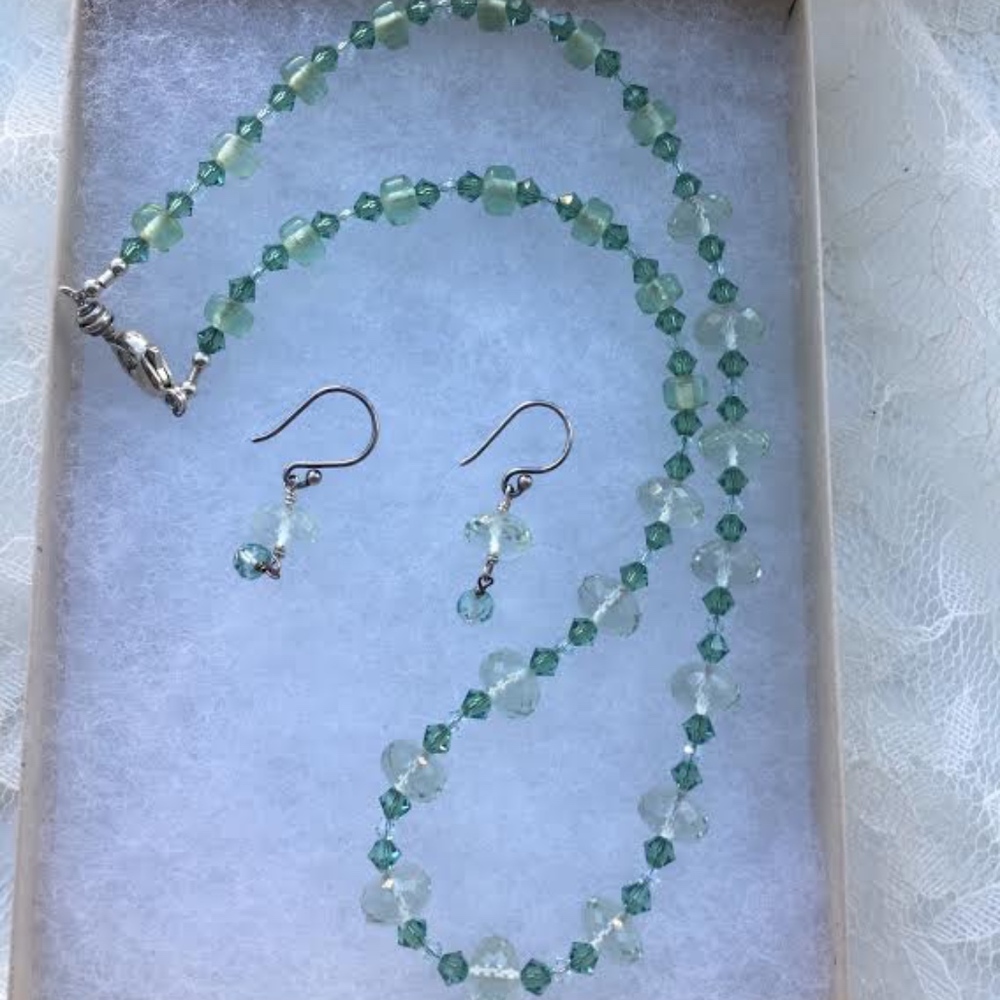 112: Green Quartz/Crystal Necklace and Earring Set